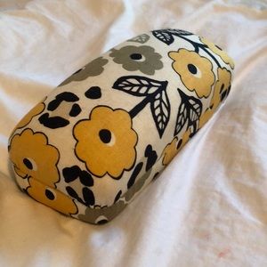 Vera Bradley Sunglass case